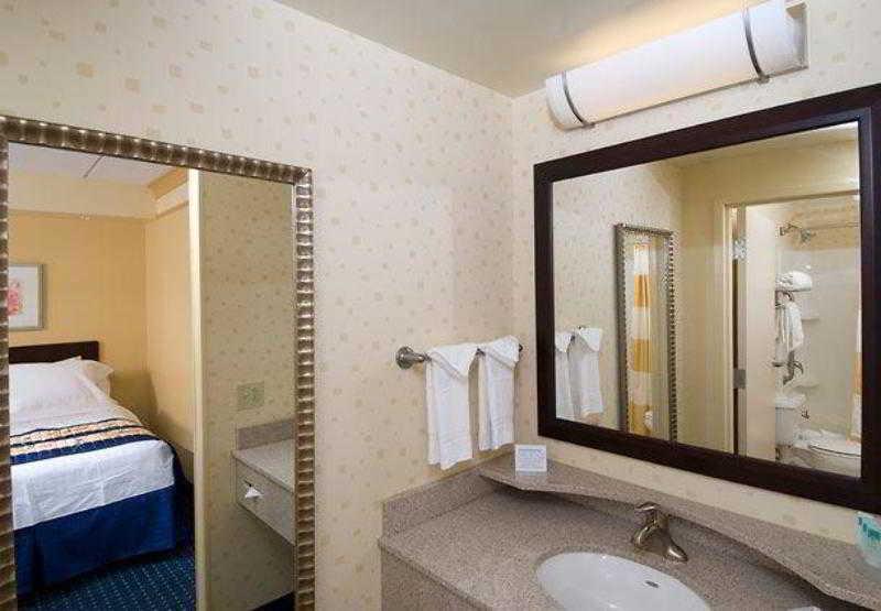 Springhill Suites Norfolk Old Dominion University Oda fotoğraf